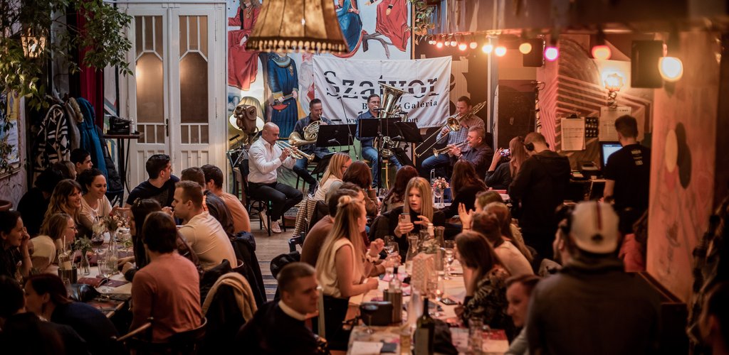 Újra bárokba költöznek a koncerttermekből a klasszikusok A zene éjszakáján