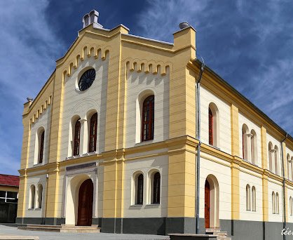Mezőcsát_Zsinagóga.jpg
